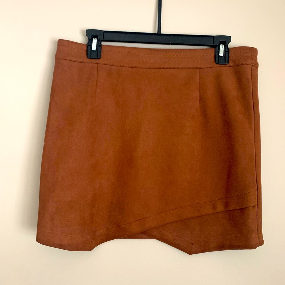 BB Dakota Arizona brown suede mini skirt